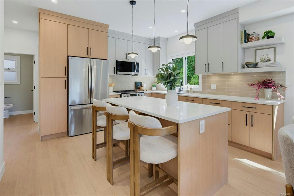 976 Siskin Ridge, Langford, BC, V9C 2X9