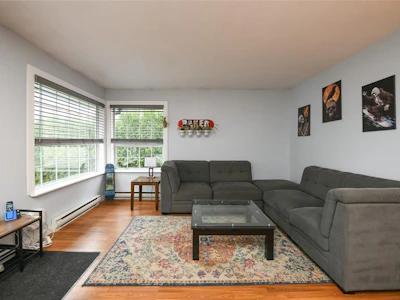 A-2276 Urquhart Avenue - 5