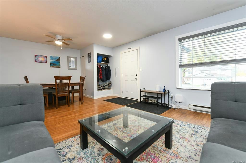 A-2276 Urquhart Avenue - 4