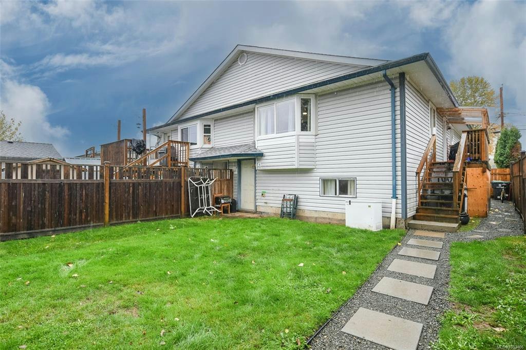 A-2276 Urquhart Avenue - 2