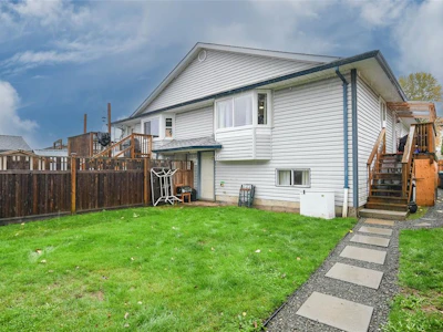 A-2276 Urquhart Avenue - 2