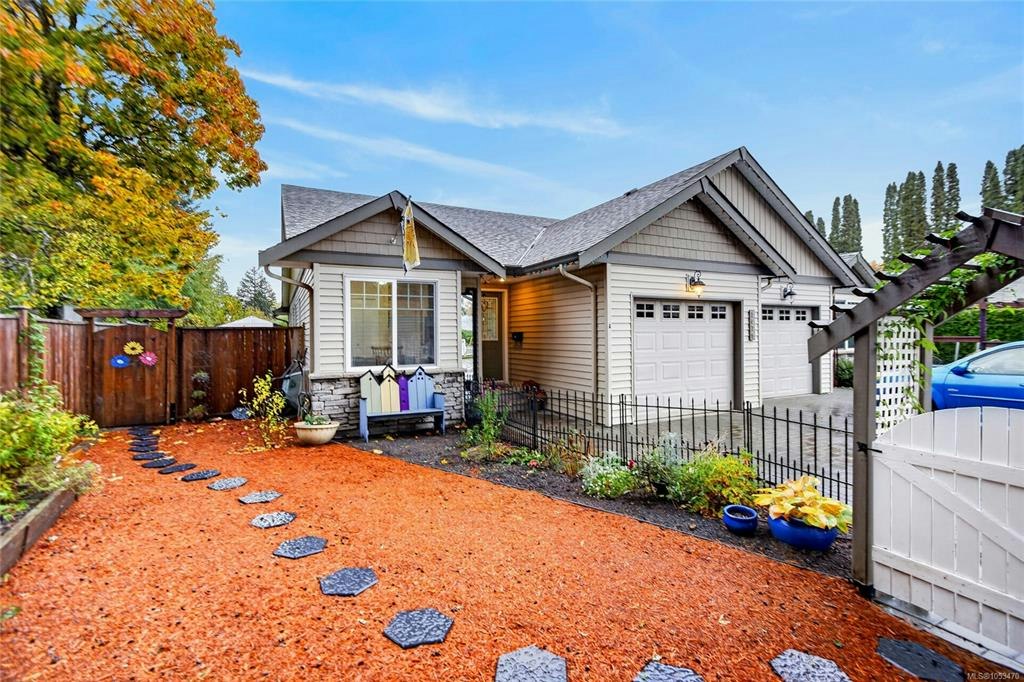 A-1079 8th Street, Courtenay, BC, V9N 8V2