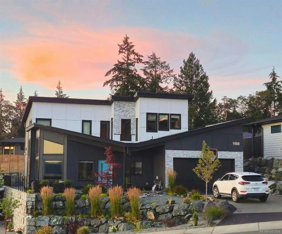 1198 Viewtop Road
