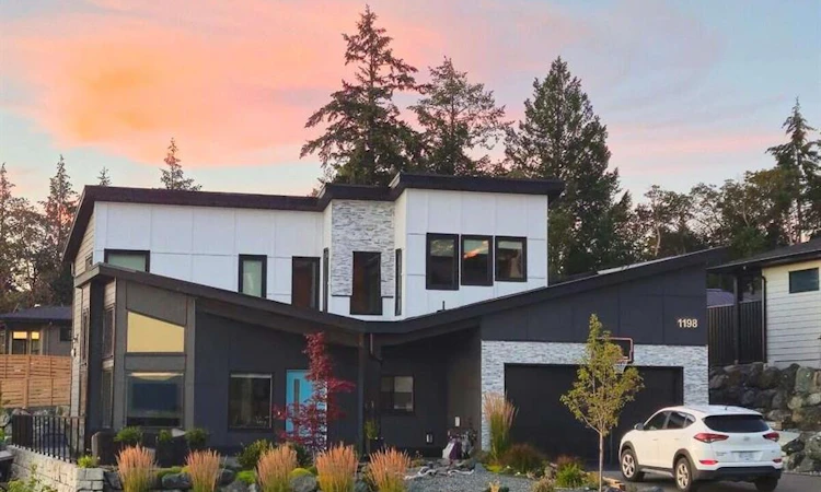 1198 Viewtop Road