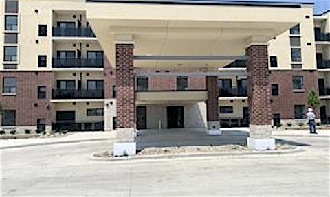 1br-C-Bar free-1 Parnell Street, Essex, ON, N0R 1J0