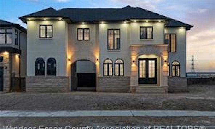 2790 Normandy