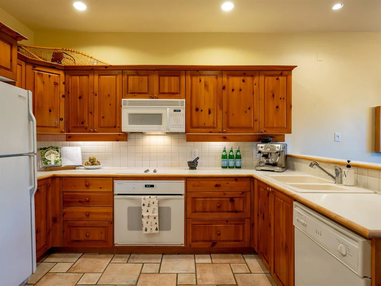 32-2250 Nordic Drive, Whistler, BC, V8E 0P4 - 11