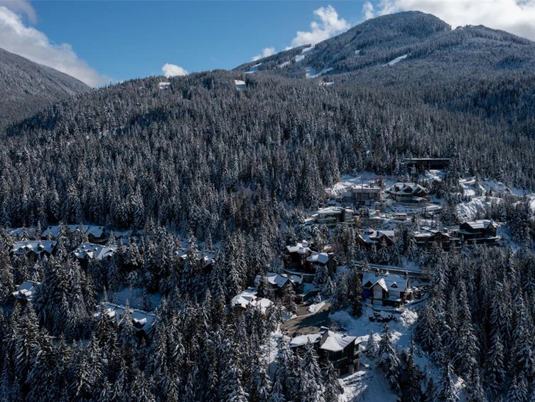 3856 Sunridge Court, Whistler, BC, V8E 0W1 - 5