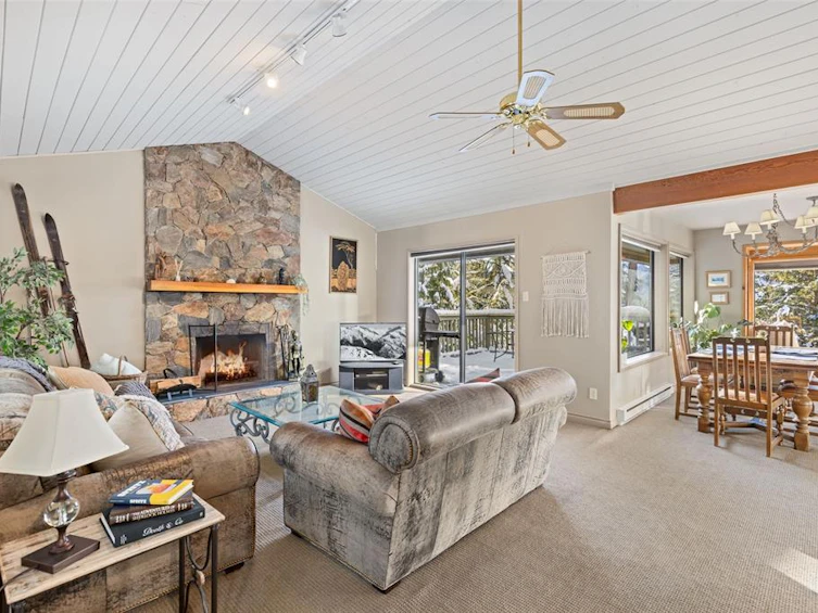 2290 Brandywine Way, Whistler, BC, V8E 0A8 - 3