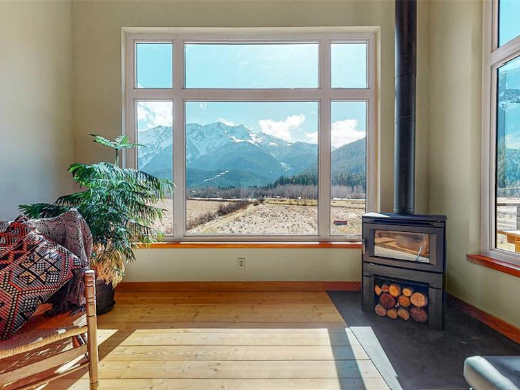 1380 Collins Road, Pemberton, BC, V0N 2L0