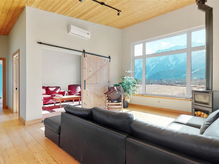 1380 Collins Road, Pemberton, BC, V0N 2L0 - 5