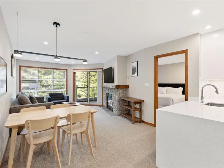 426-4800 Spearhead Drive, Whistler, BC, V8E 1G1 - 6