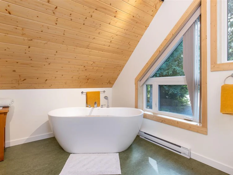 1033 Cedar Grove Road, Pemberton, BC, V0N 2L2 - 17