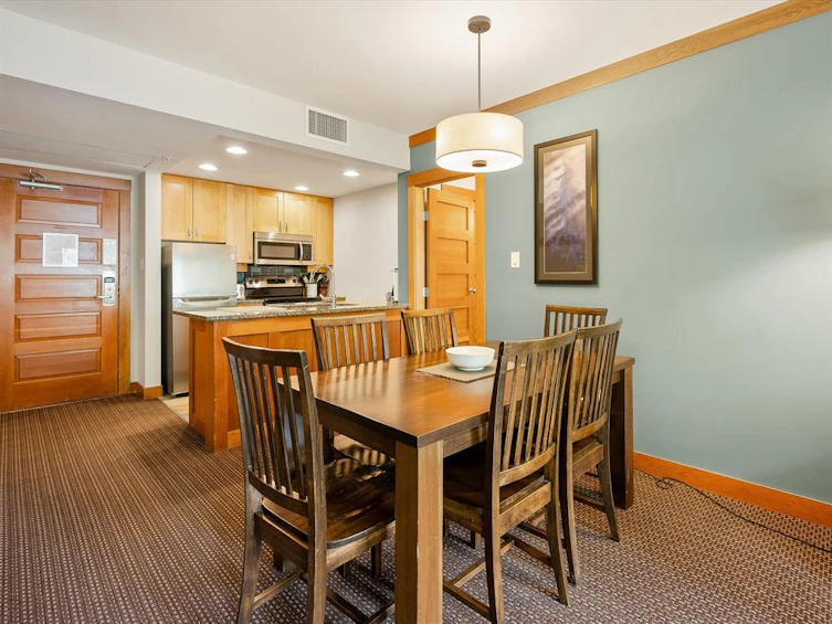 424-2036 London Lane, Whistler, BC, V8E 0N7 - 7