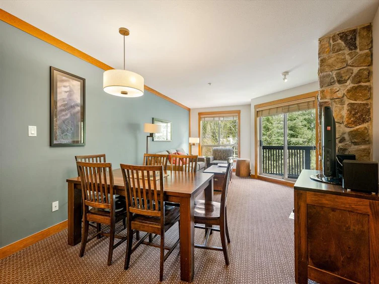 424-2036 London Lane, Whistler, BC, V8E 0N7 - 11