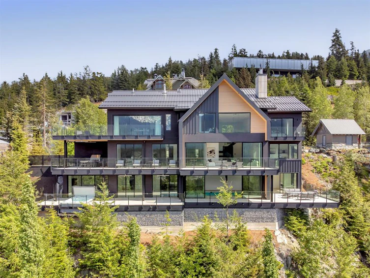 3824 Sunridge Drive, Whistler, BC, V8E 0W1 - 32