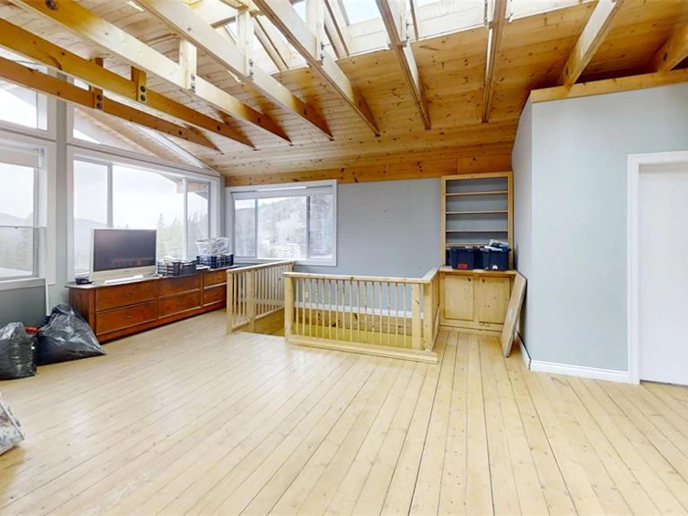 100 Ross Street, Pemberton, BC, V0K 1P0 - 11