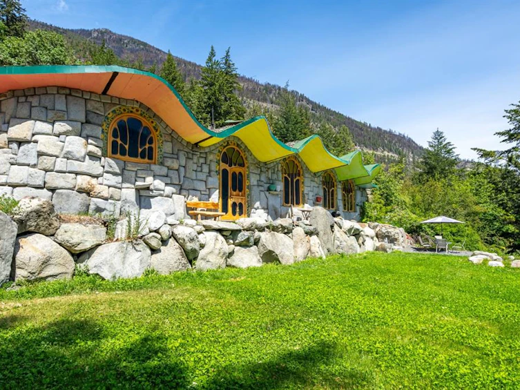 20100 Highline Road, Whistler, BC, V0N 1L0 - 3