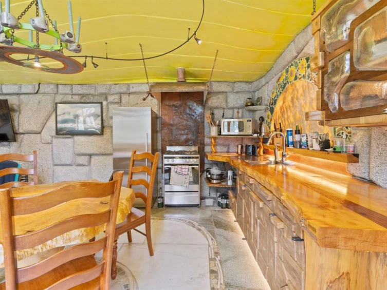 20100 Highline Road, Whistler, BC, V0N 1L0 - 21
