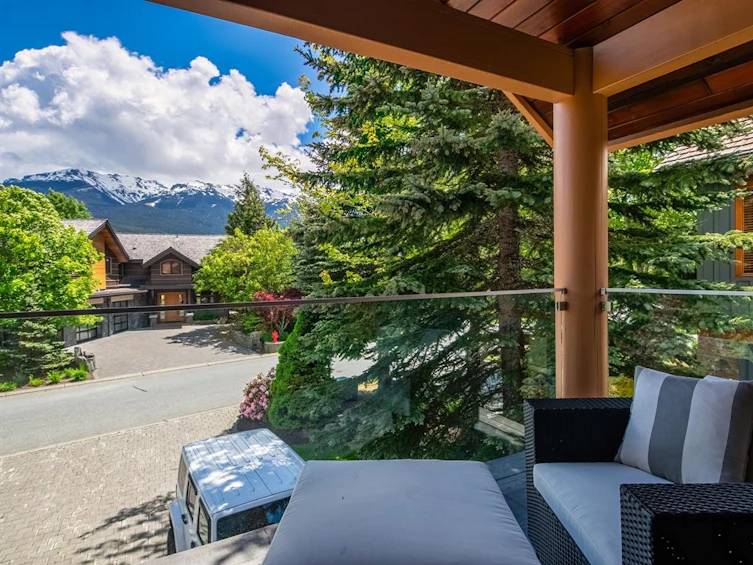 8419 Golden Bear Place, Whistler, BC, V8E 0J7 - 15