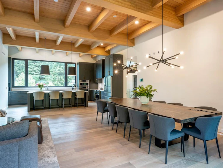 7289 South Fitzsimmons Road, Whistler, BC, V8E 0C5 - 9