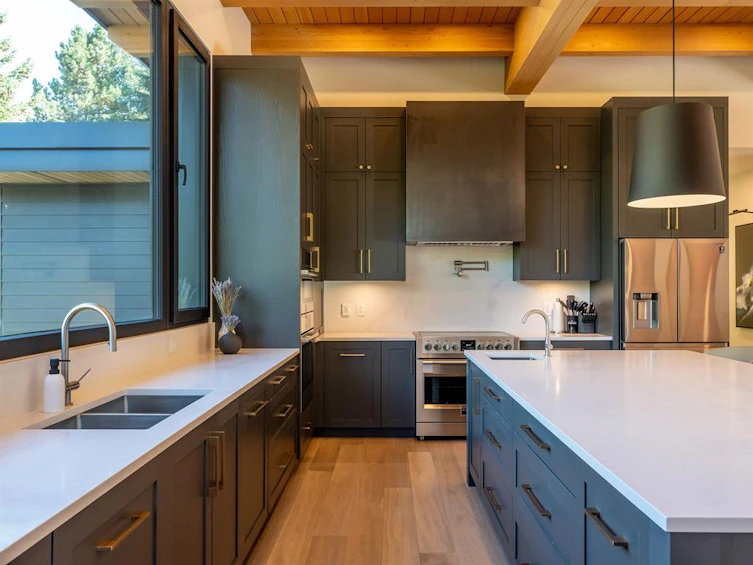 7289 South Fitzsimmons Road, Whistler, BC, V8E 0C5 - 11