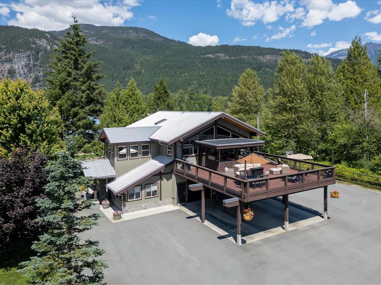 1470 Fraser Road, Pemberton, BC, V0N 1B0