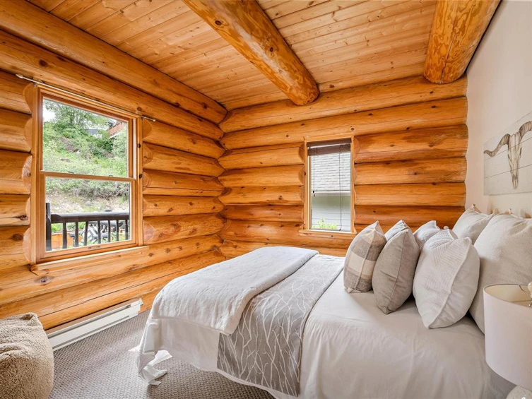 1755 Pinewood Drive, Pemberton, BC, V0N 2L3 - 24