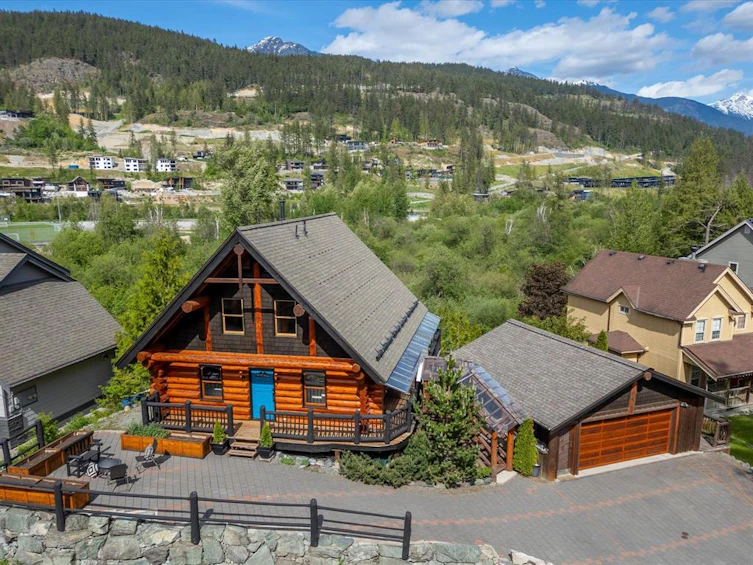 1755 Pinewood Drive, Pemberton, BC, V0N 2L3 - 31