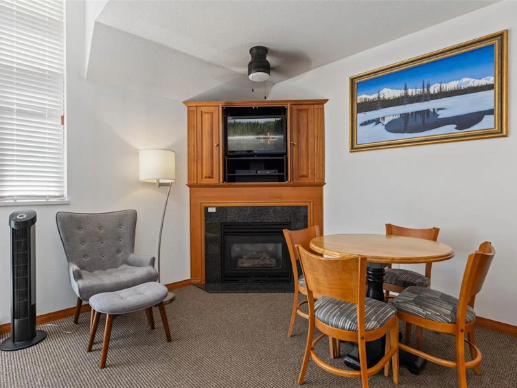 503-4369 Main Street, Whistler, BC, V8E 1B7 - 3