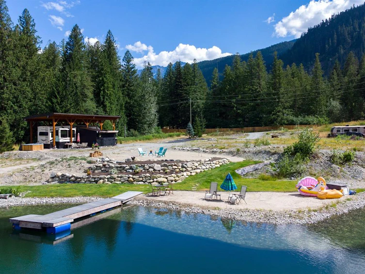 1015 Cedar Grove Road, Pemberton, BC, V0N 2L2 - 7