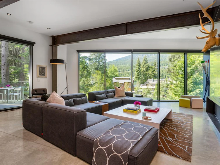 3258 Archibald Way, Whistler, BC, V8E 0B8 - 15