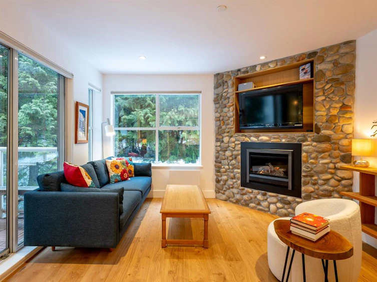 210-4749 Spearhead Drive, Whistler, BC, V8E 1E9 - 2