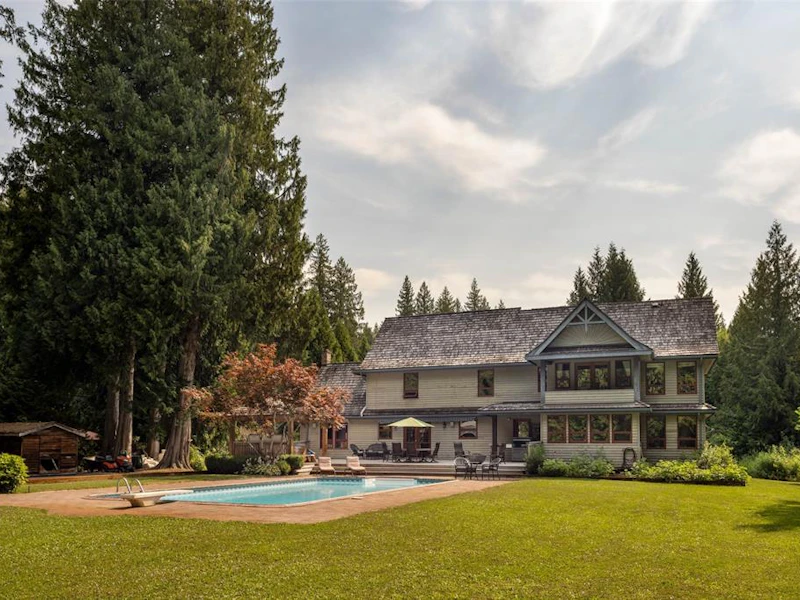 1714 Highway 99 Road, Pemberton BC V8B 0M3