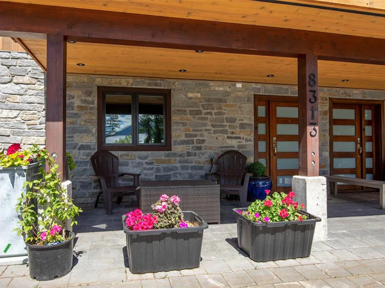 8313 Chalet Drive, Whistler, BC, V8E 0G3 - 13