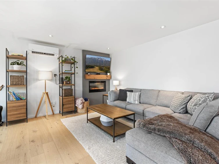 2015 Tiyata Boulevard, Pemberton, BC, V0N 2L0 - 5