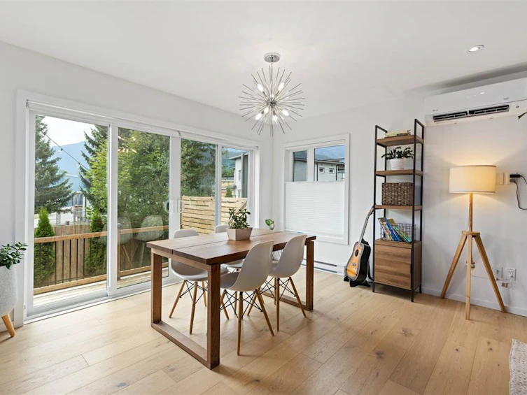 2015 Tiyata Boulevard, Pemberton, BC, V0N 2L0 - 13