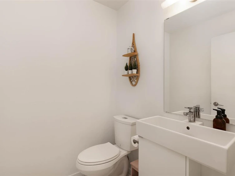 2015 Tiyata Boulevard, Pemberton, BC, V0N 2L0 - 28