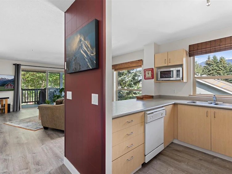 2-7410 Flint Street, Pemberton, BC, V0N 2L1 - 9