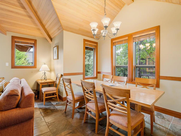 B-4807 Casabella Crescent, Whistler, BC, V8E 0Z4 - 8