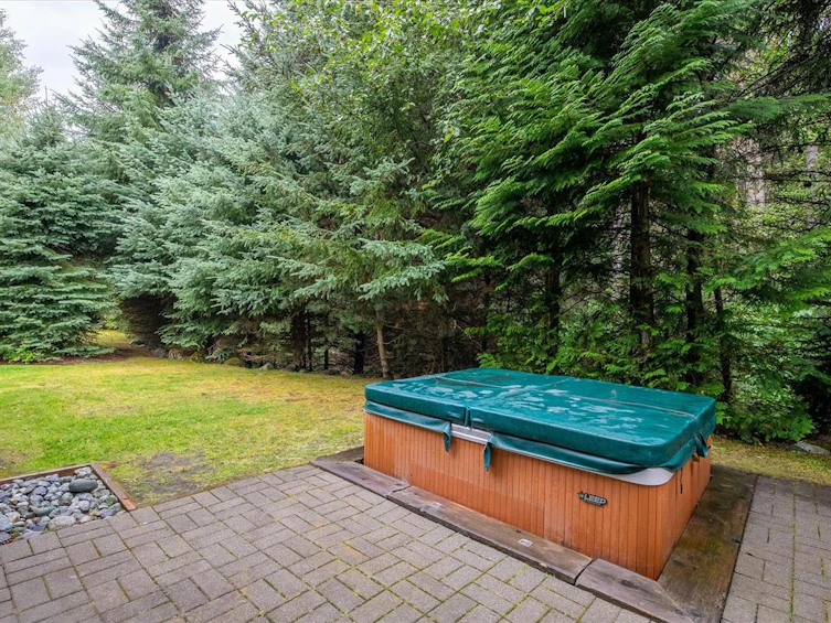 B-4807 Casabella Crescent, Whistler, BC, V8E 0Z4 - 25