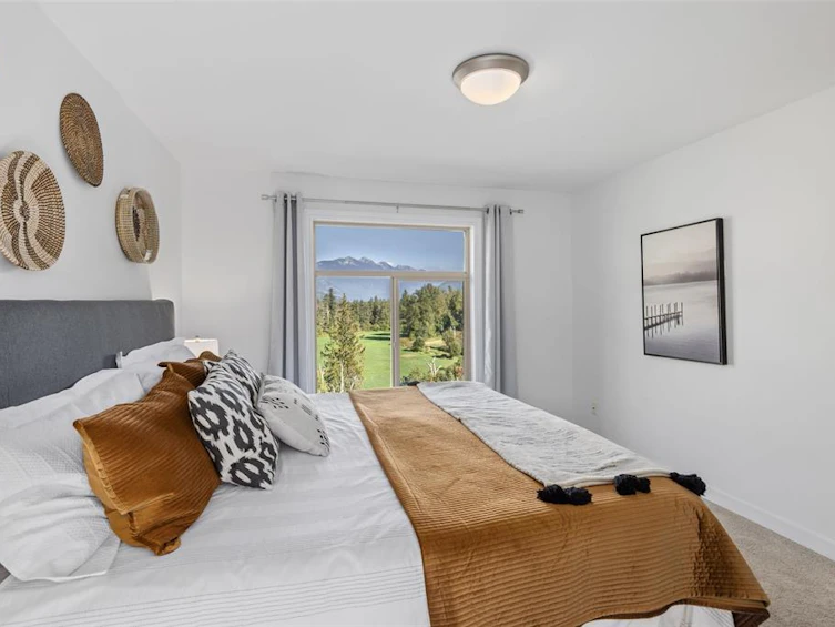 1731 Pinewood Drive, Pemberton, BC, V0N 2L3 - 13