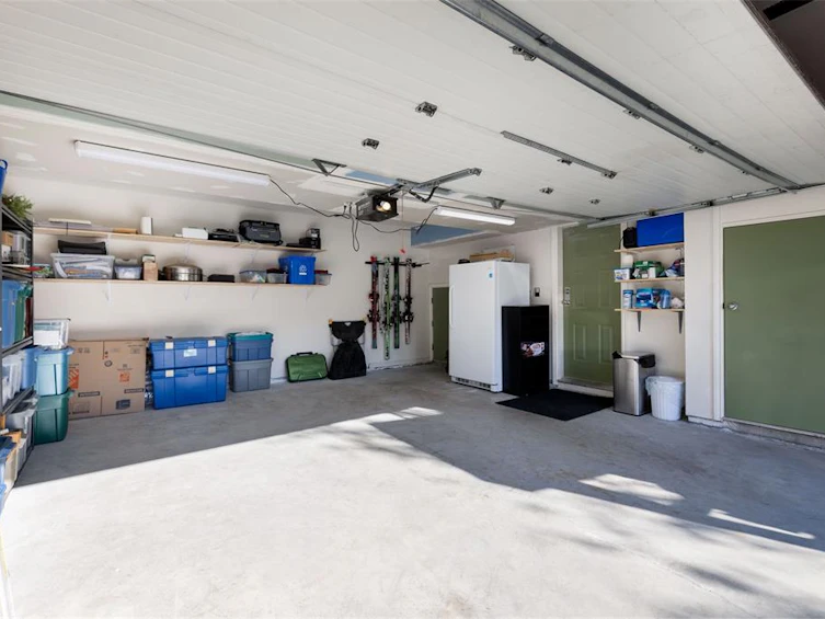 1731 Pinewood Drive, Pemberton, BC, V0N 2L3 - 23