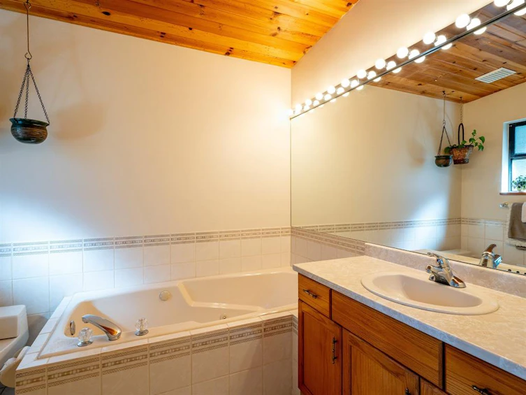 9340 Emerald Drive, Whistler, BC, V8E 0G5 - 13