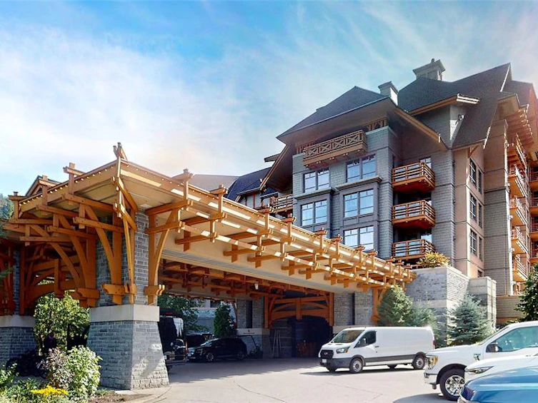 402/403-4591 Blackcomb Way, Whistler, BC, V8E 0Y4