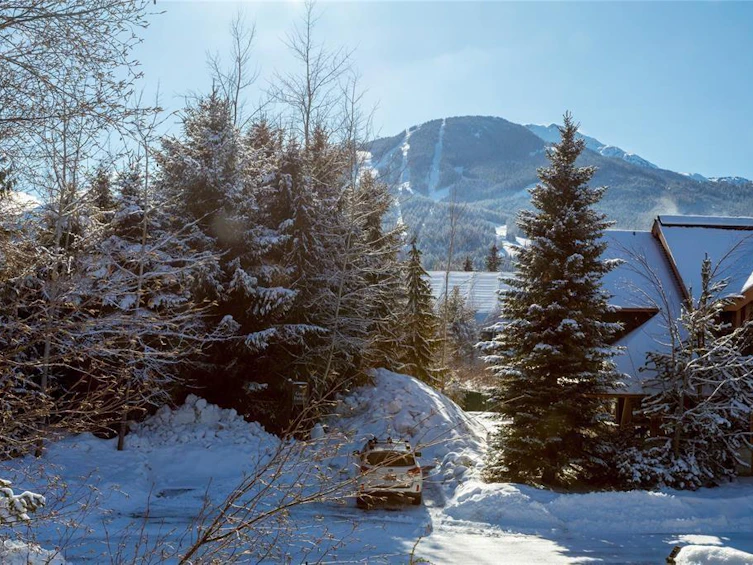 A-4743 Settabello Drive, Whistler, BC, V8E 0Z4 - 18