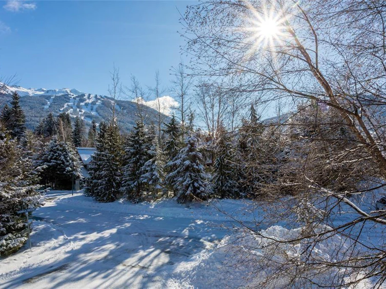 A-4743 Settabello Drive, Whistler, BC, V8E 0Z4 - 19