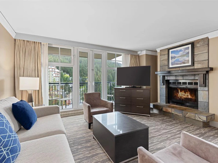 528+530-4050 Whistler Way, Whistler, BC, V8E 1H9 - 3