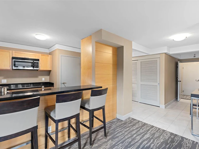 528+530-4050 Whistler Way, Whistler, BC, V8E 1H9 - 7