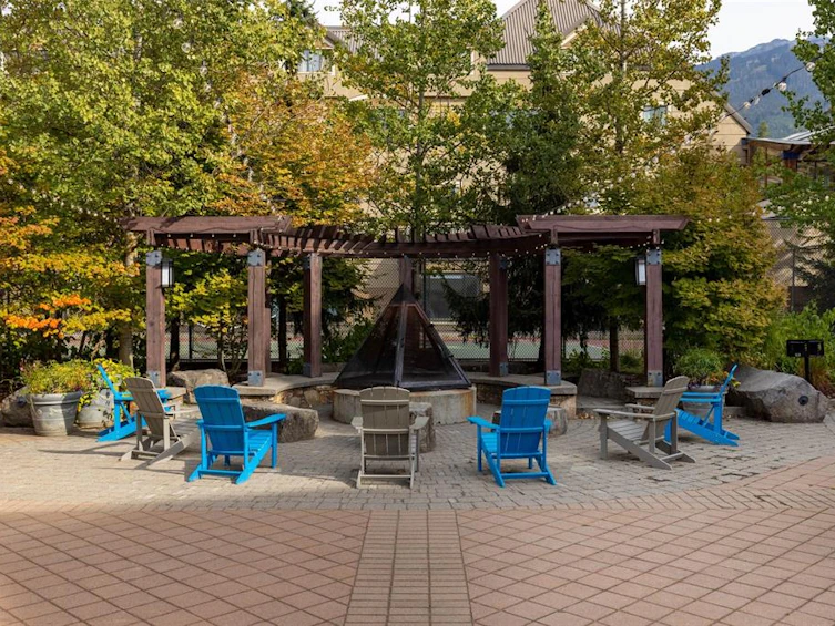 528+530-4050 Whistler Way, Whistler, BC, V8E 1H9 - 34